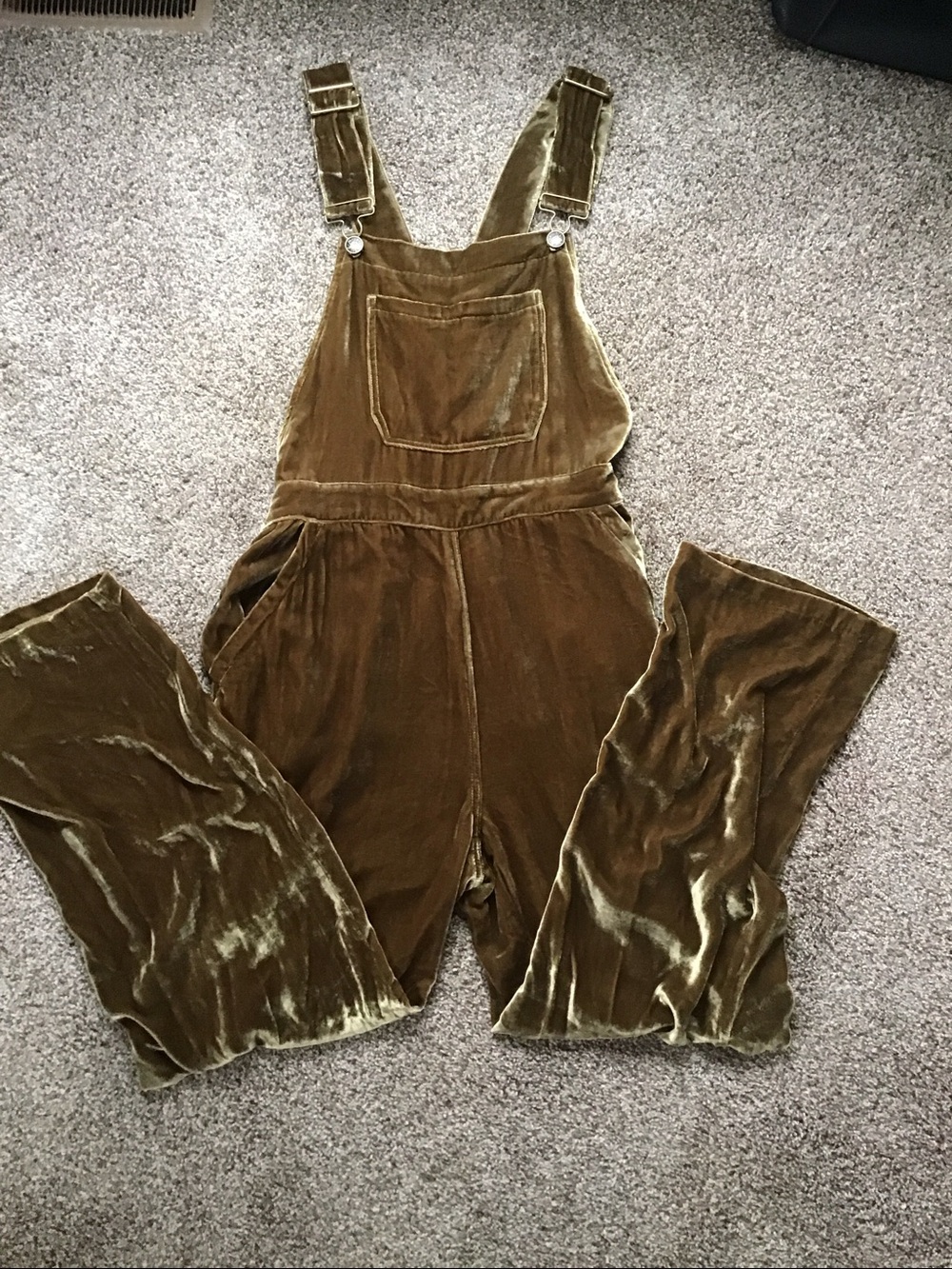 Faherty Silk Velvet Overalls NWT Size medium